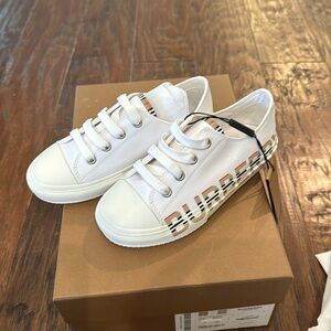 Brand new Burberry sneakers kids size 13